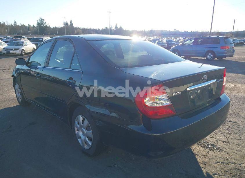 Photo 3 of 2003 Toyota Camry LE (VIN 4T1BE32K43U146789)