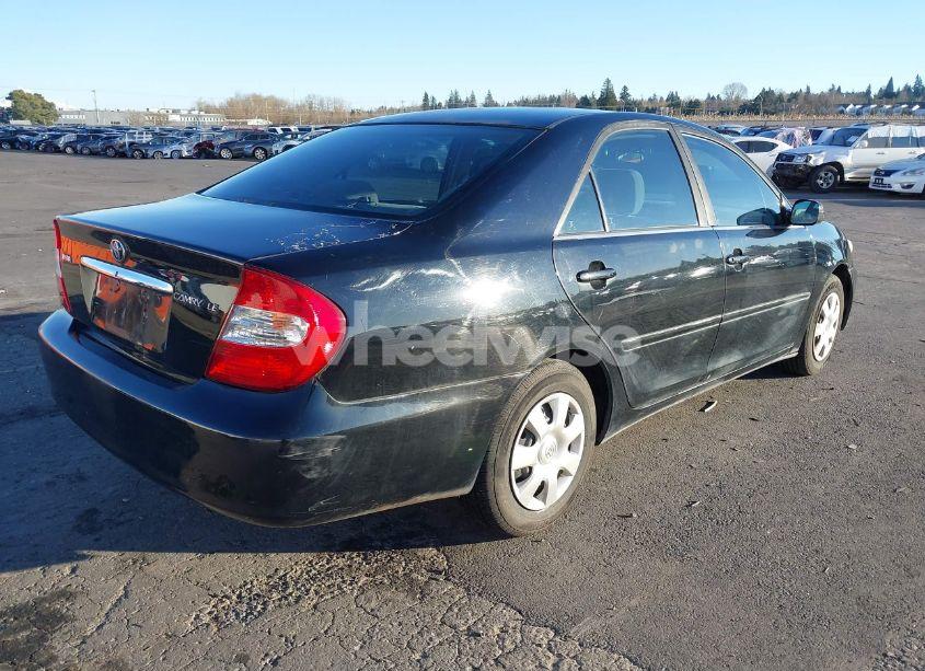Photo 4 of 2003 Toyota Camry LE (VIN 4T1BE32K43U146789)