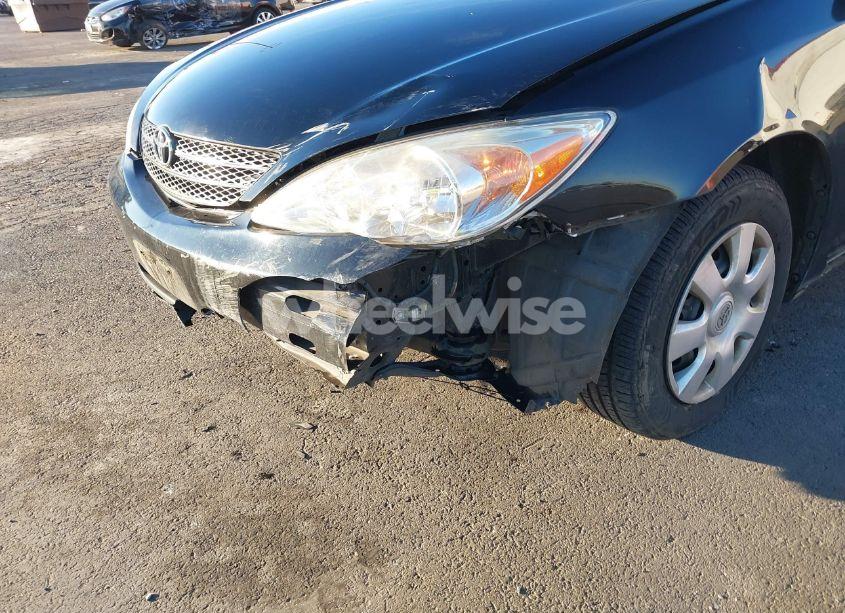 Photo 6 of 2003 Toyota Camry LE (VIN 4T1BE32K43U146789)