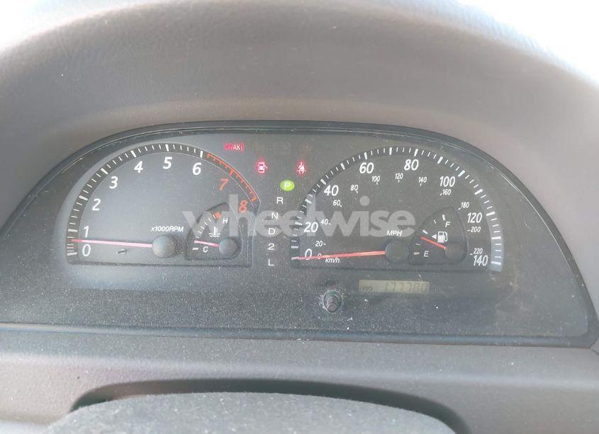 Photo 7 of 2003 Toyota Camry LE (VIN 4T1BE32K43U146789)