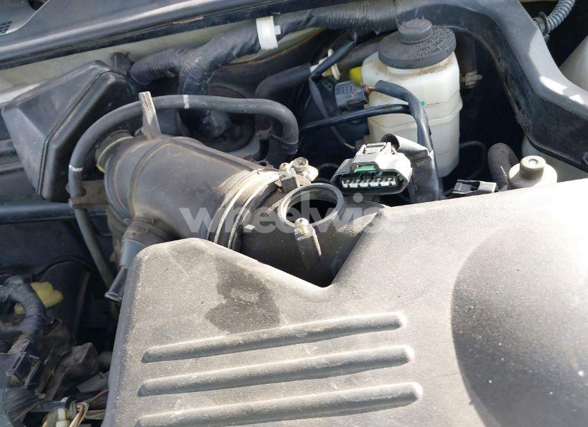 Photo 6 of 2003 Toyota Camry LE (VIN 4T1BE32K43U189366)