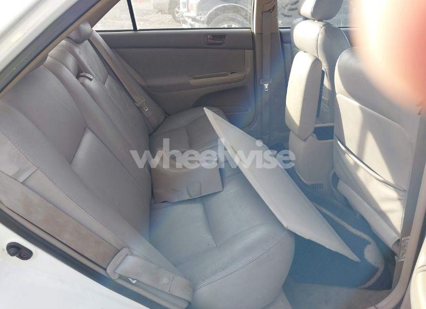 Photo 8 of 2003 Toyota Camry LE (VIN 4T1BE32K43U189366)