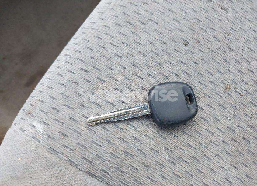 Photo 11 of 2003 Toyota Camry LE (VIN 4T1BE32K43U206957)