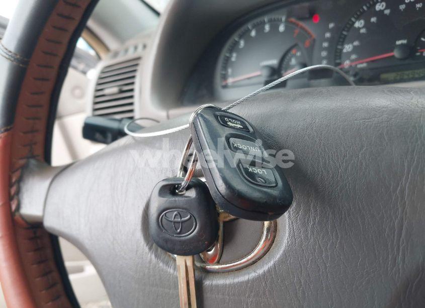 Photo 11 of 2003 Toyota Camry LE (VIN 4T1BE32K43U212449)