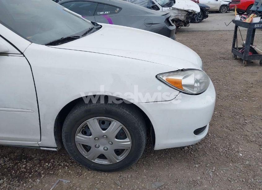 Photo 13 of 2003 Toyota Camry LE (VIN 4T1BE32K43U212449)