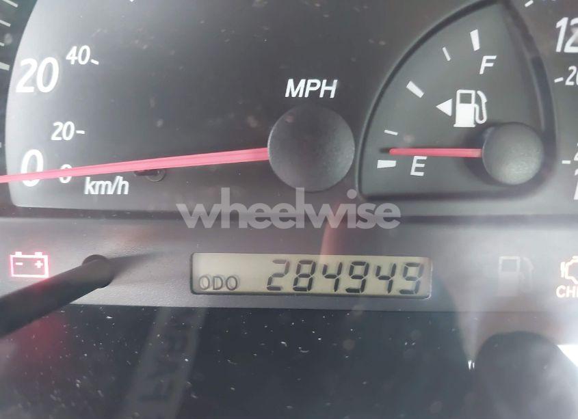 Photo 7 of 2003 Toyota Camry LE (VIN 4T1BE32K43U212449)