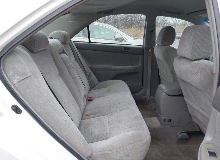 Photo 8 of 2003 Toyota Camry LE (VIN 4T1BE32K43U231941)