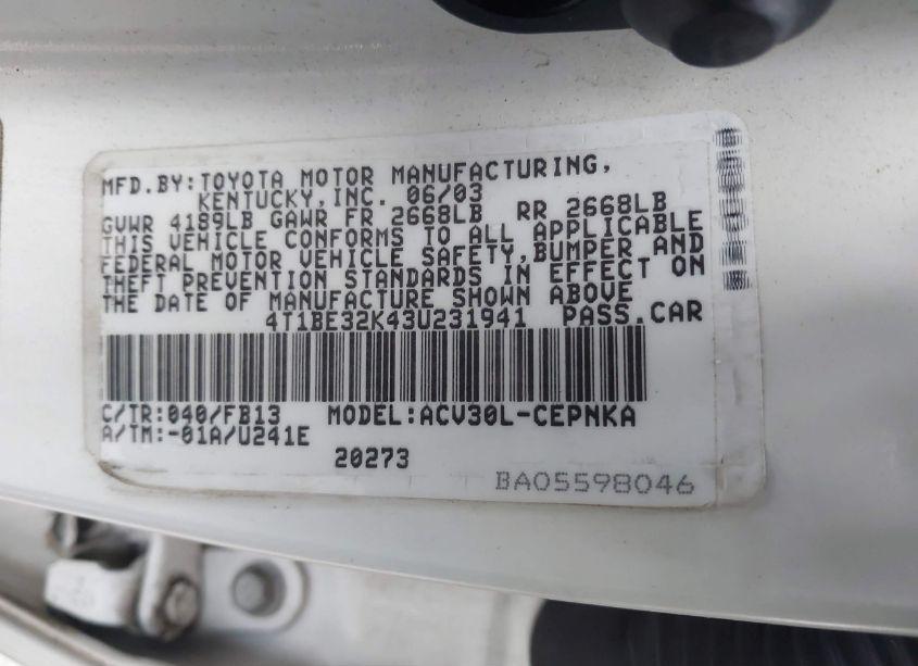 Photo 9 of 2003 Toyota Camry LE (VIN 4T1BE32K43U231941)