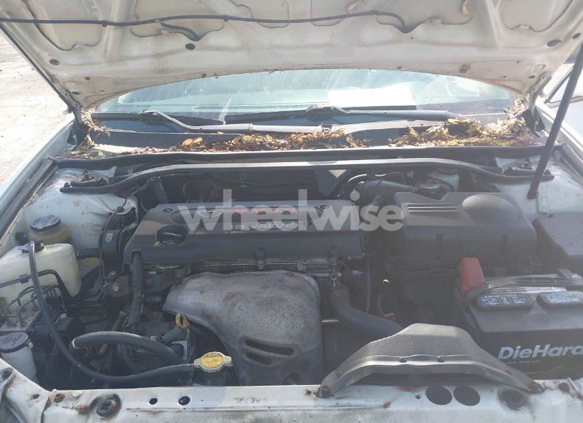 Photo 10 of 2003 Toyota Camry SE (VIN 4T1BE32K43U241322)