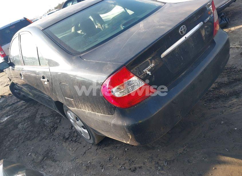 Photo 3 of 2003 Toyota Camry LE (VIN 4T1BE32K43U259545)