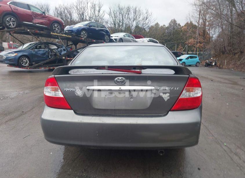 Photo 16 of 2003 Toyota Camry LE (VIN 4T1BE32K43U718833)
