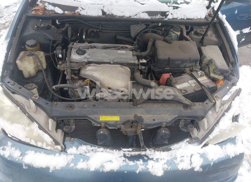 Photo 10 of 2003 Toyota Camry LE (VIN 4T1BE32K43U756059)