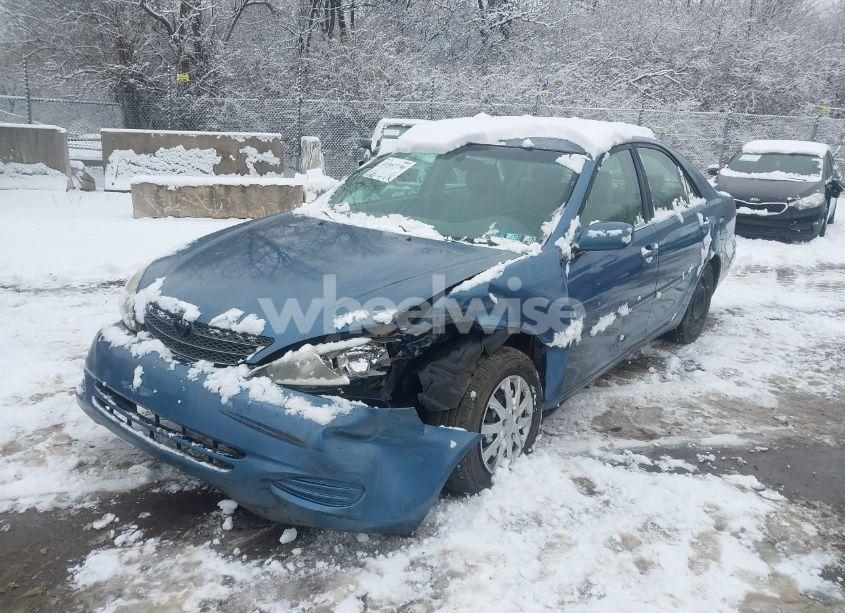 Photo 6 of 2003 Toyota Camry LE (VIN 4T1BE32K43U756059)