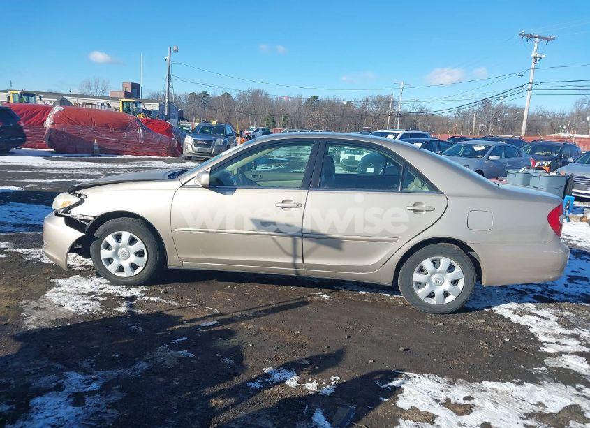 Photo 14 of 2003 Toyota Camry LE (VIN 4T1BE32K43U768759)