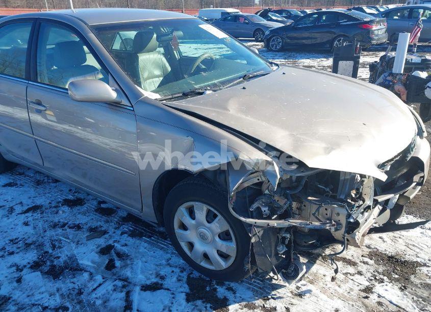Photo 17 of 2003 Toyota Camry LE (VIN 4T1BE32K43U768759)
