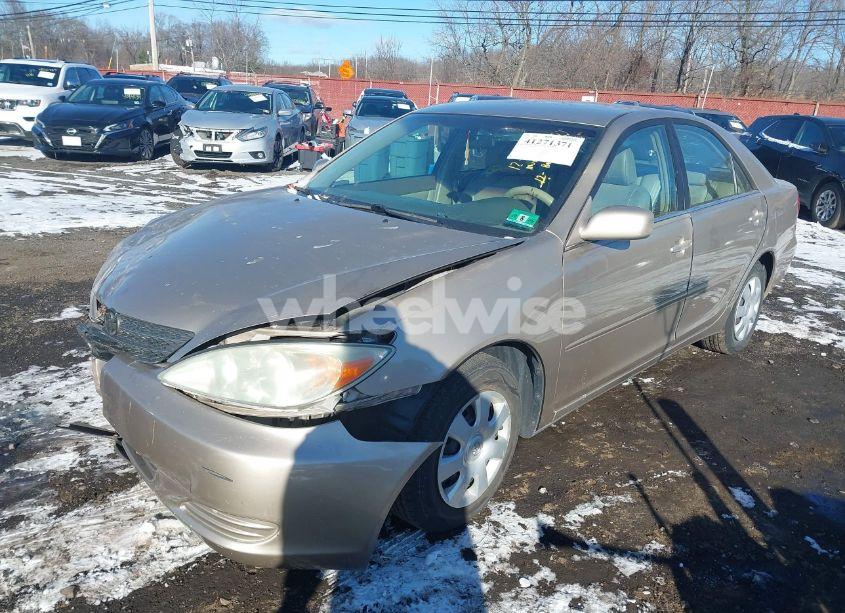 Photo 19 of 2003 Toyota Camry LE (VIN 4T1BE32K43U768759)