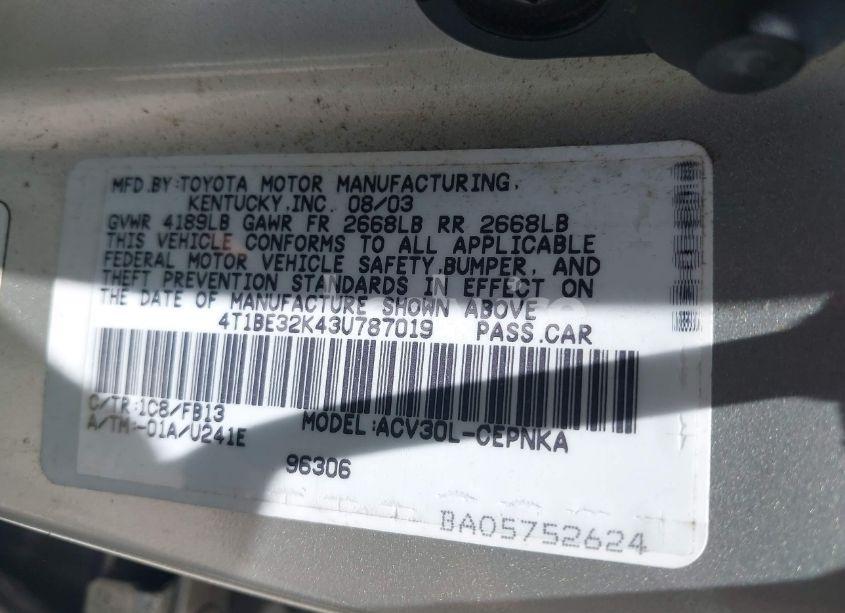 Photo 9 of 2003 Toyota Camry LE (VIN 4T1BE32K43U787019)
