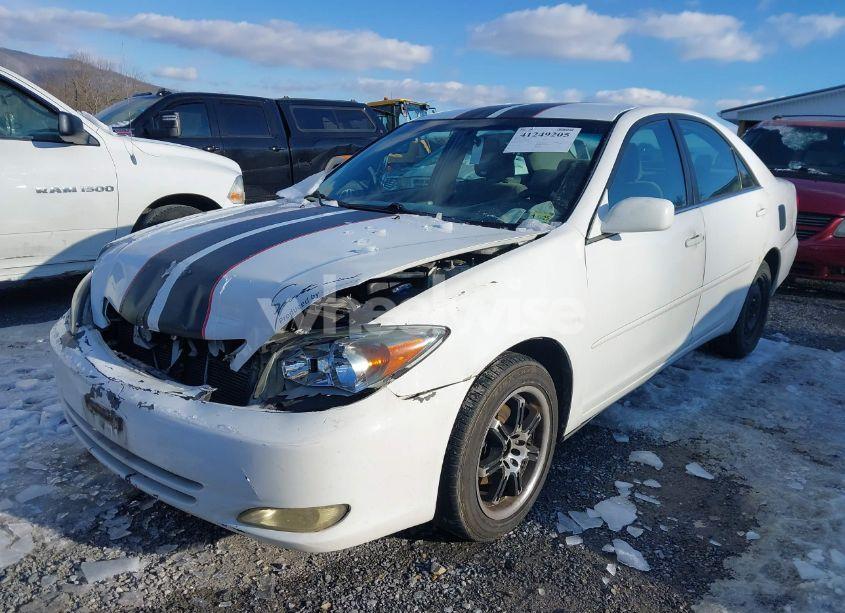Photo 6 of 2004 Toyota Camry LE (VIN 4T1BE32K44U281224)
