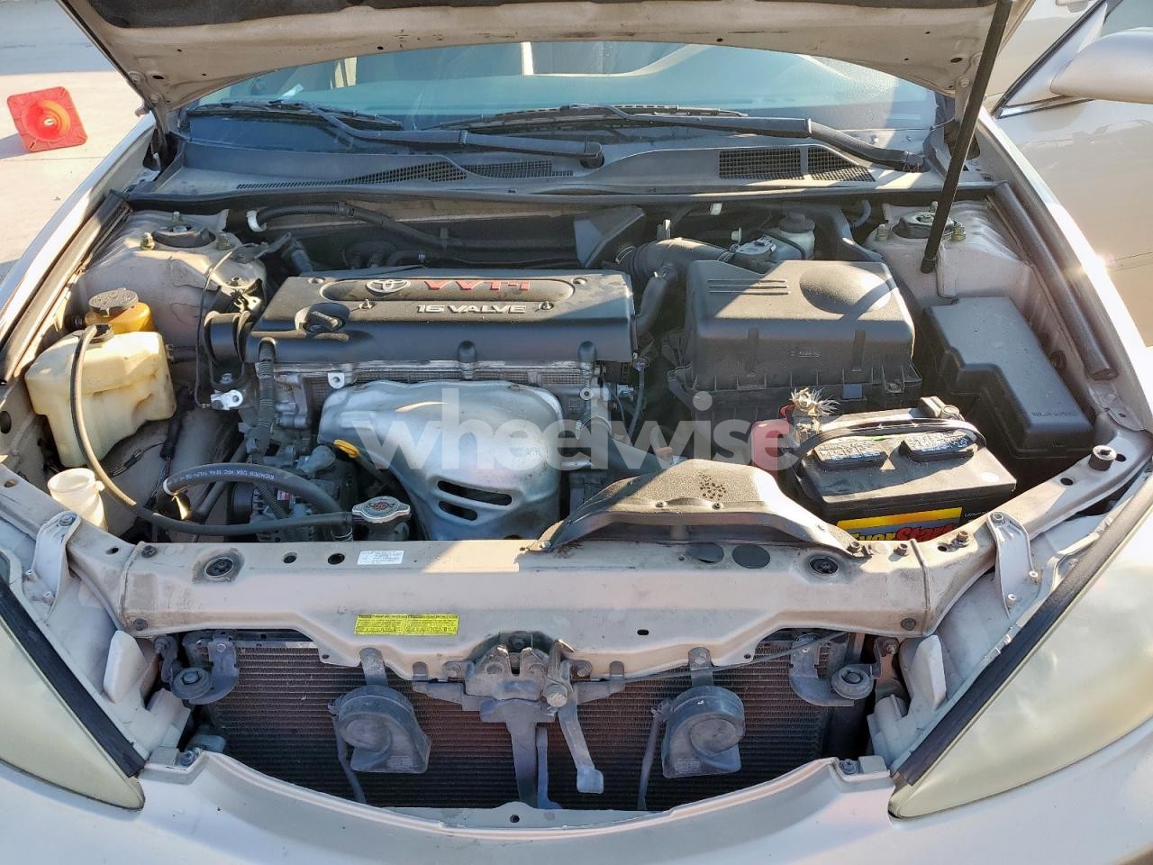 Photo 11 of 2004 TOYOTA CAMRY LE (VIN 4T1BE32K44U303917)