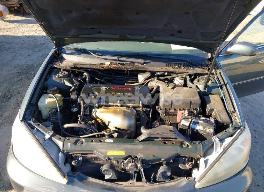 Photo 10 of 2004 Toyota Camry XLE (VIN 4T1BE32K44U338571)