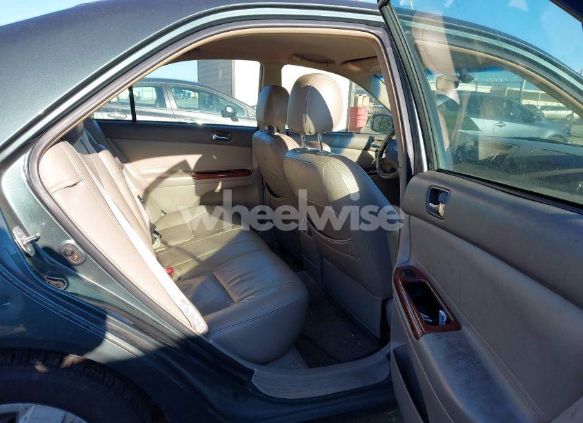 Photo 8 of 2004 Toyota Camry XLE (VIN 4T1BE32K44U338571)