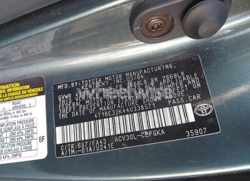 Photo 9 of 2004 Toyota Camry XLE (VIN 4T1BE32K44U338571)