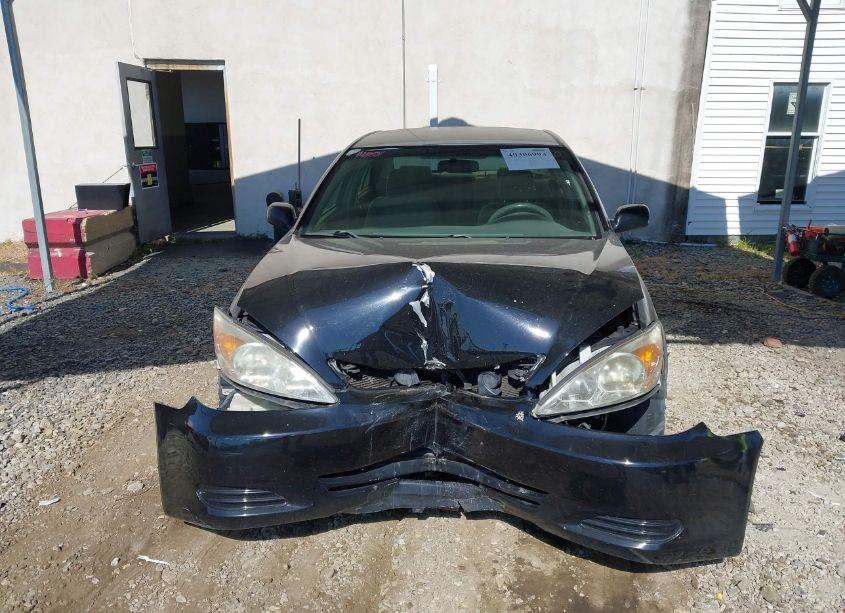 Photo 13 of 2004 Toyota Camry LE (VIN 4T1BE32K44U371117)