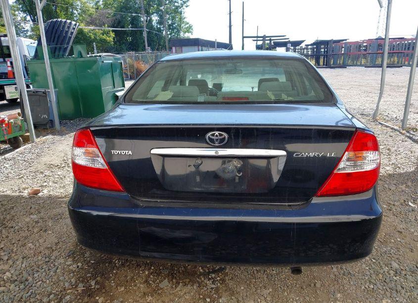 Photo 17 of 2004 Toyota Camry LE (VIN 4T1BE32K44U371117)