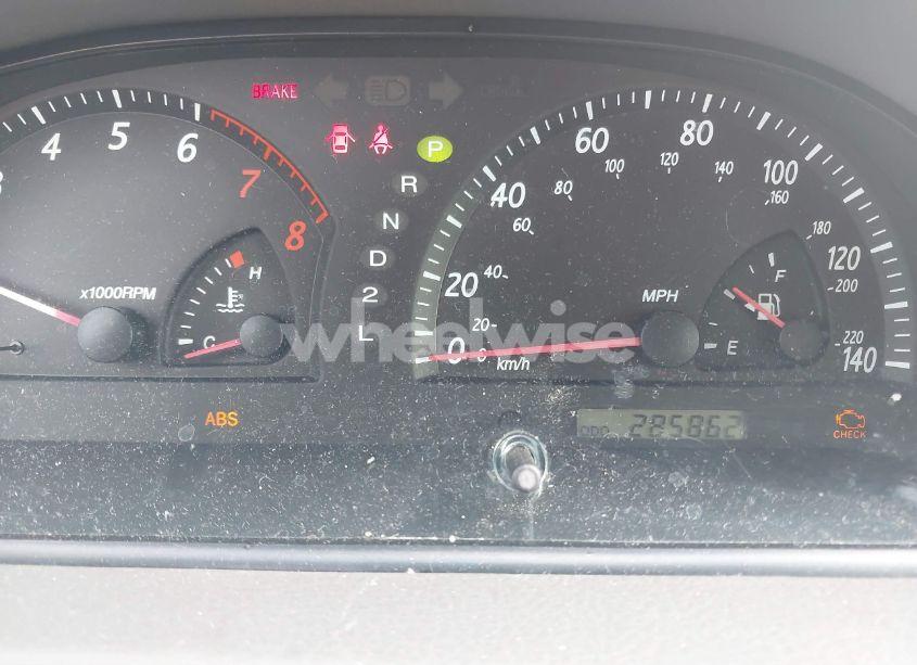 Photo 7 of 2004 Toyota Camry XLE (VIN 4T1BE32K44U816567)