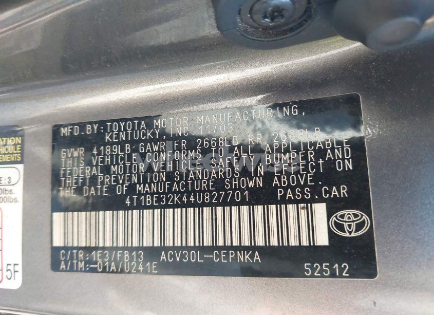 Photo 9 of 2004 Toyota Camry LE (VIN 4T1BE32K44U827701)