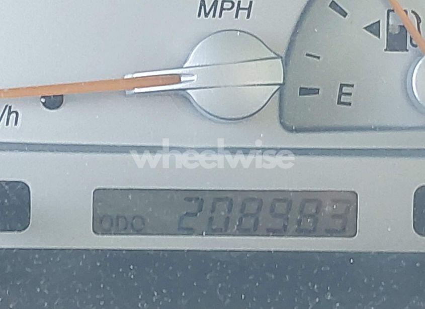 Photo 7 of 2004 Toyota Camry SE (VIN 4T1BE32K44U870600)