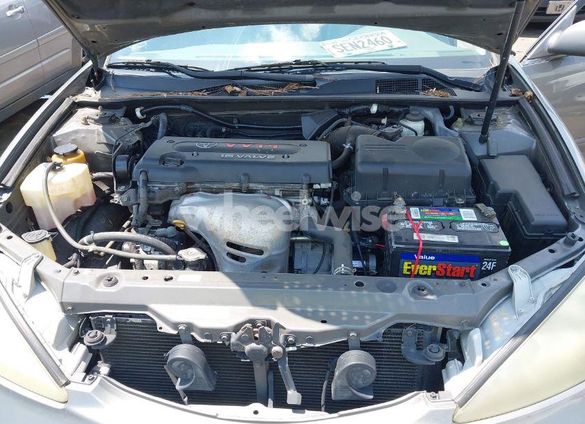 Photo 10 of 2004 Toyota Camry LE (VIN 4T1BE32K44U874405)