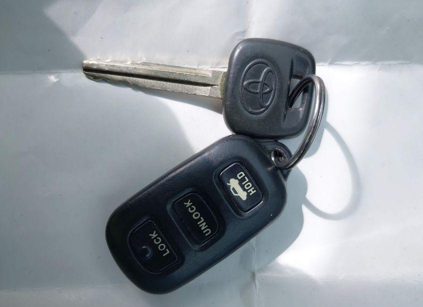 Photo 11 of 2004 Toyota Camry LE (VIN 4T1BE32K44U879247)