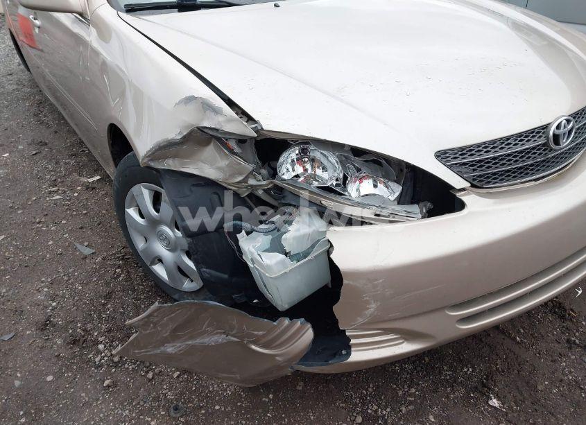 Photo 12 of 2004 Toyota Camry LE (VIN 4T1BE32K44U922100)
