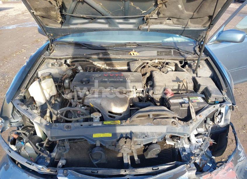 Photo 10 of 2004 Toyota Camry LE (VIN 4T1BE32K44U922467)