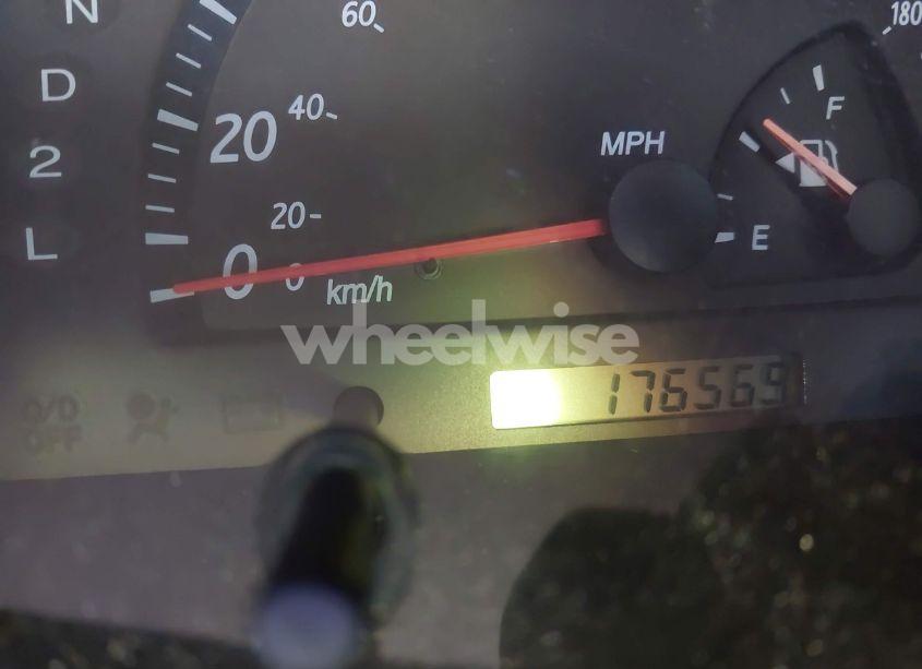 Photo 7 of 2004 Toyota Camry LE (VIN 4T1BE32K44U935784)