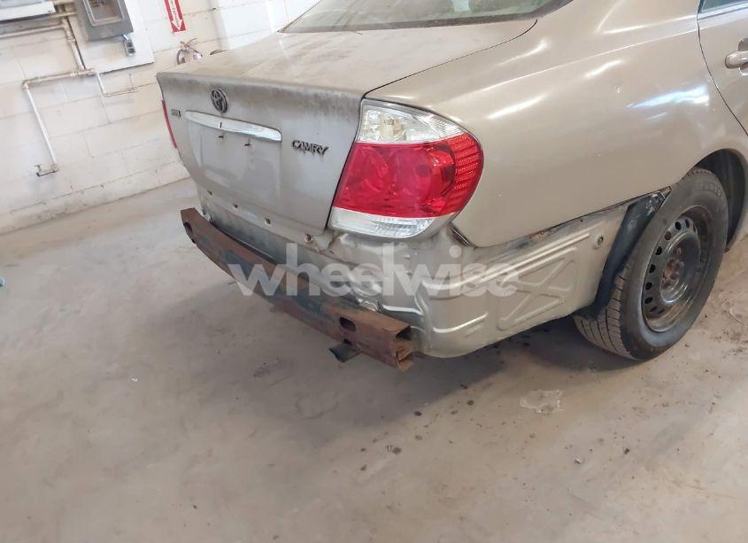 Photo 6 of 2005 Toyota Camry LE/SE/STD/XLE (VIN 4T1BE32K454005904)