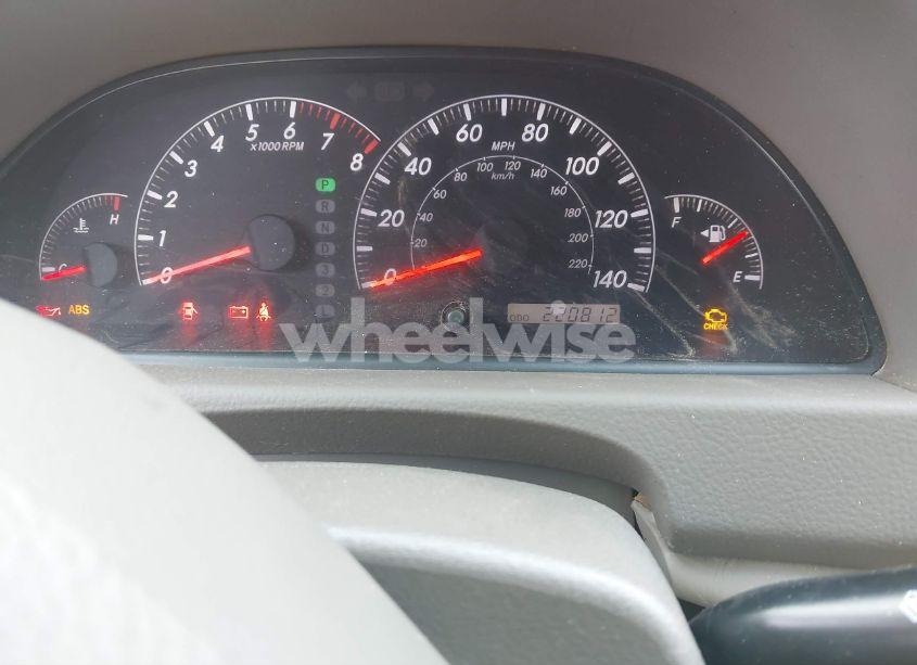 Photo 7 of 2005 Toyota Camry LE/SE/STD/XLE (VIN 4T1BE32K454005904)
