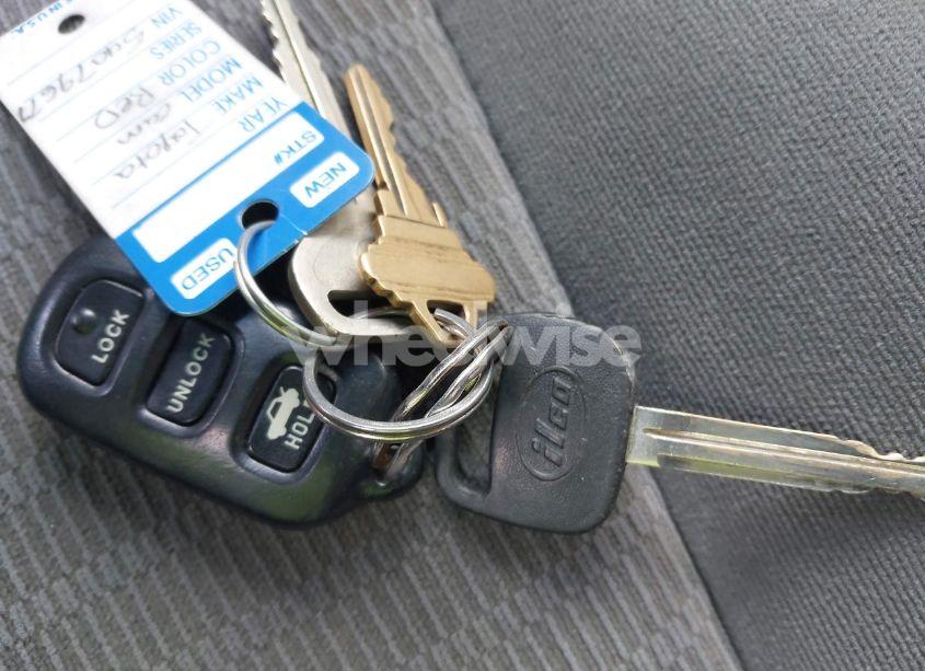 Photo 11 of 2005 Toyota Camry LE (VIN 4T1BE32K45U079677)