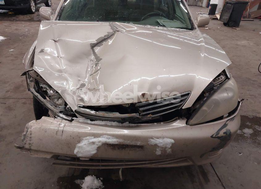 Photo 6 of 2005 Toyota Camry LE (VIN 4T1BE32K45U081669)