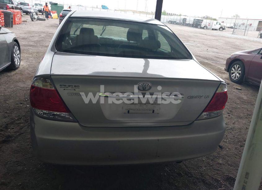 Photo 16 of 2005 Toyota Camry LE (VIN 4T1BE32K45U082479)