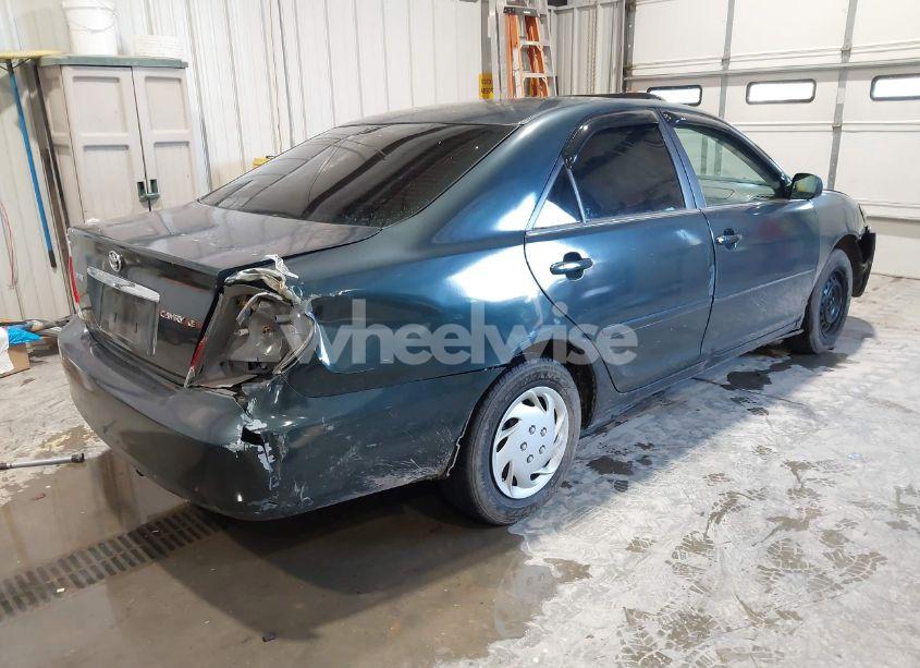 Photo 4 of 2005 Toyota Camry LE (VIN 4T1BE32K45U093529)