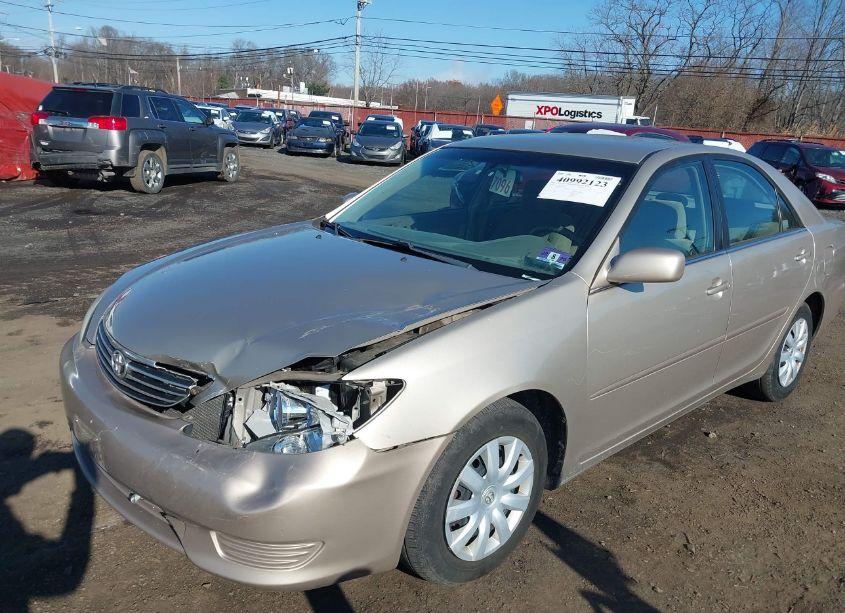 Photo 17 of 2005 Toyota Camry LE (VIN 4T1BE32K45U396018)