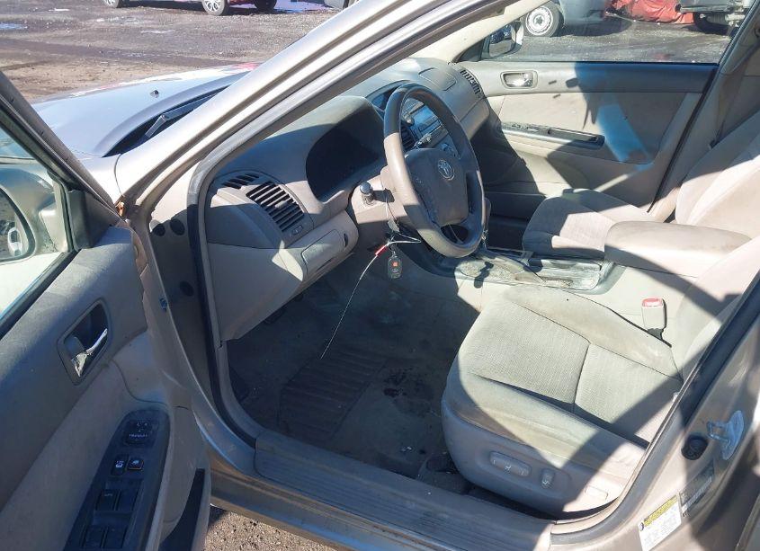 Photo 5 of 2005 Toyota Camry LE (VIN 4T1BE32K45U396018)