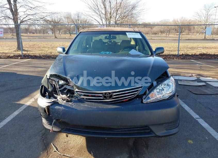 Photo 12 of 2005 Toyota Camry LE (VIN 4T1BE32K45U399372)