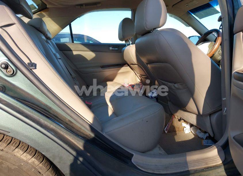 Photo 8 of 2005 Toyota Camry LE (VIN 4T1BE32K45U399372)