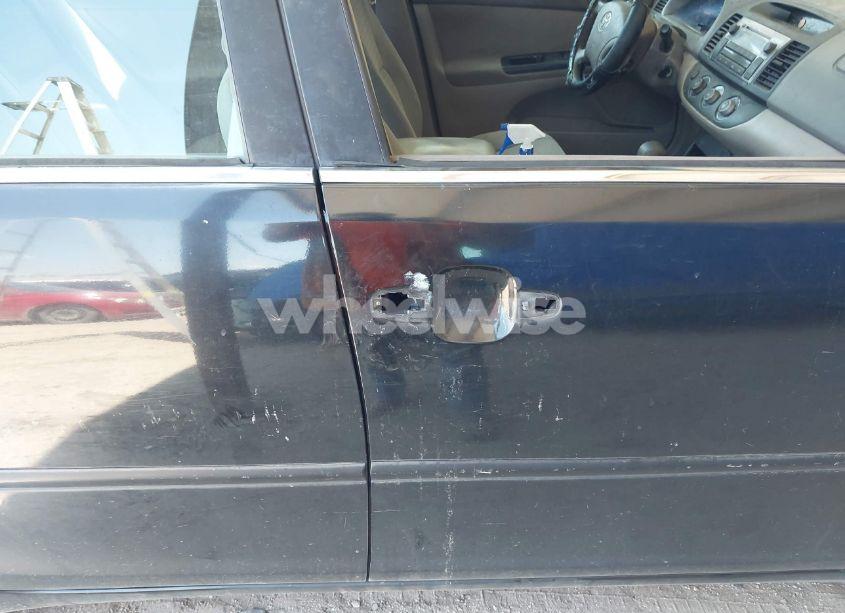 Photo 15 of 2005 Toyota Camry LE/SE/STD/XLE (VIN 4T1BE32K45U411598)