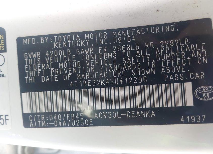 Photo 9 of 2005 Toyota Camry LE/XLE/SE (VIN 4T1BE32K45U412296)