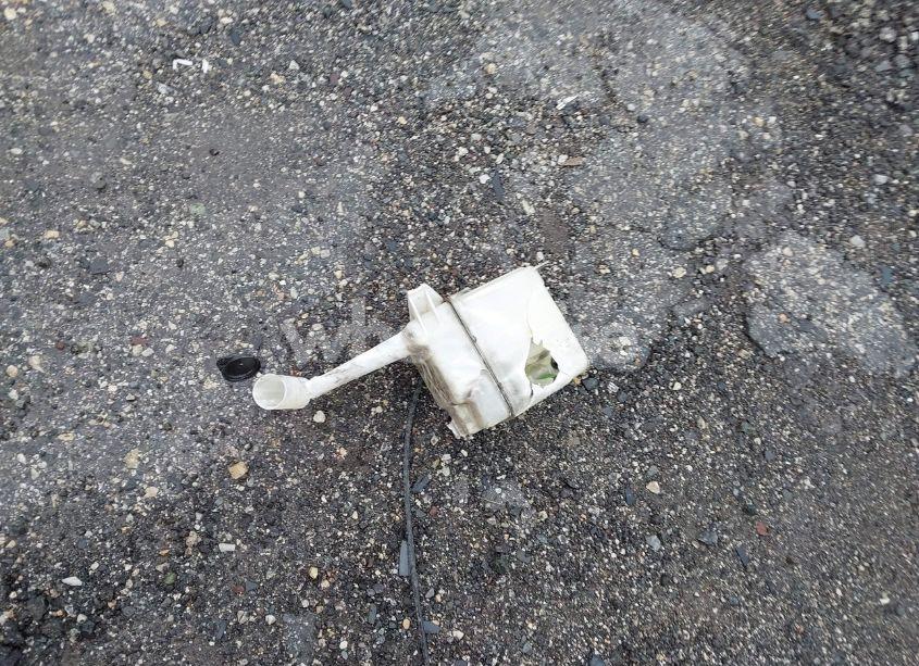 Photo 12 of 2005 Toyota Camry LE (VIN 4T1BE32K45U562005)