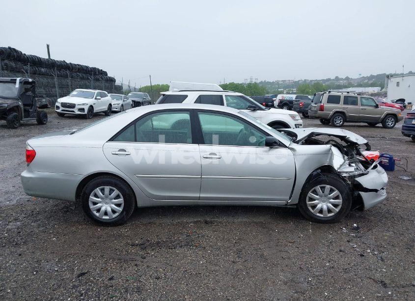 Photo 14 of 2005 Toyota Camry LE (VIN 4T1BE32K45U562005)